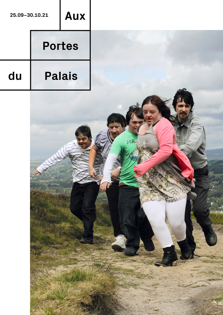 Aux Portes du Palais