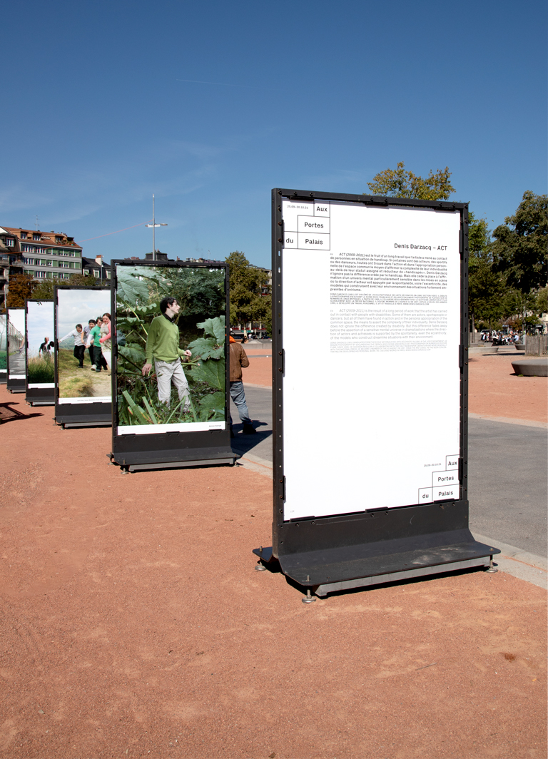 Aux portes du Palais